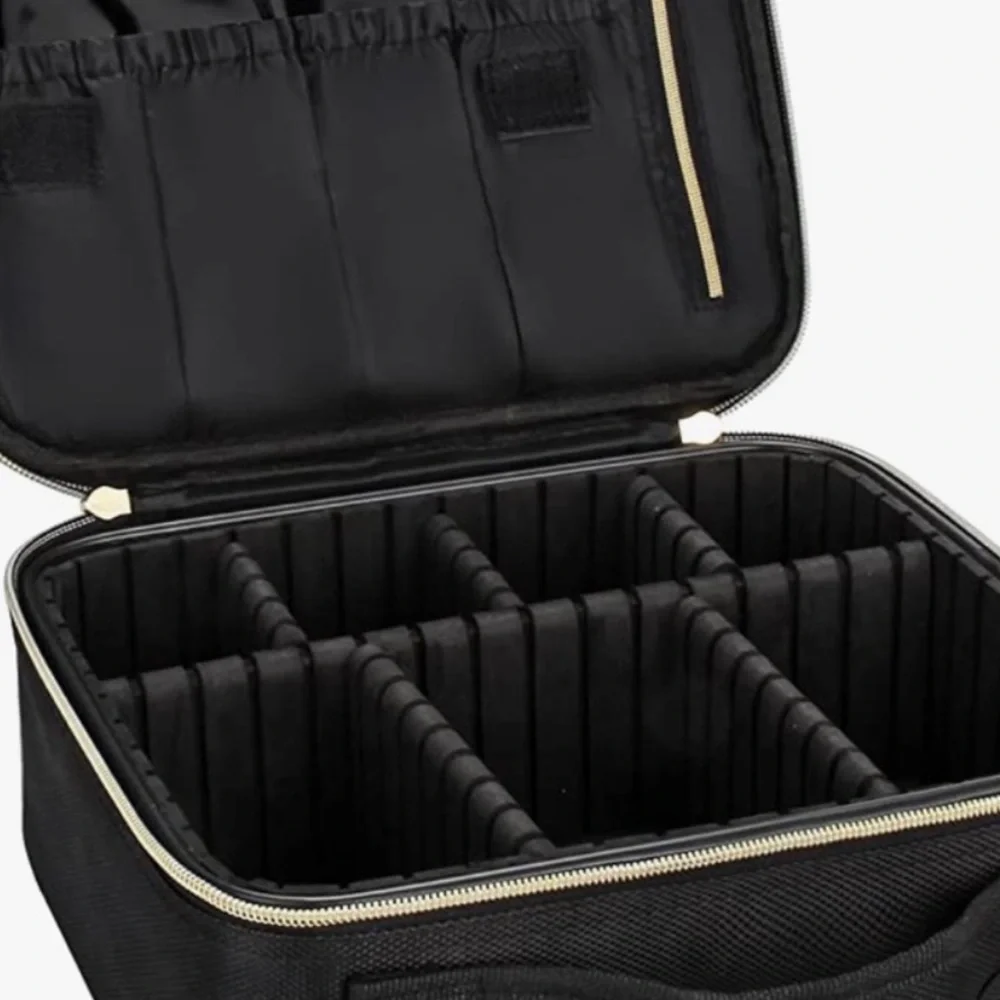 N/A makeup bag